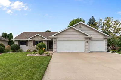 993 S Crocus Lane, Appleton, WI 54914 - Photo 1