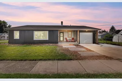 564 Vine Street, Fond du Lac, WI 54935 - Photo 1