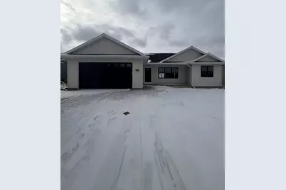 565 Horton Terrace, Hortonville, WI 54944 - Photo 1