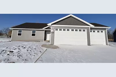 366 Brooke Drive, Omro, WI 54963 - Photo 1