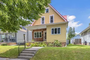 1324 S 17th St, Sheboygan, WI 53081 - Photo 1