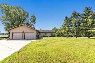 3241 Glendale Ave, Green Bay, WI 54313 - Photo 1