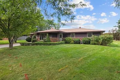 24 Caribou Court, Appleton, WI 54911 - Photo 1