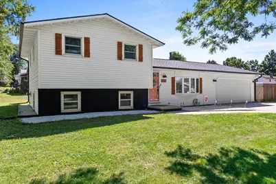 1015 Aphrodite Road, Green Bay, WI 54311 - Photo 1