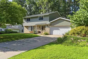 2650 Sequoia Ln, Green Bay, WI 54313 - Photo 1