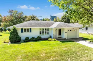 1221 Kenwood St, Green Bay, WI 54304 - Photo 1