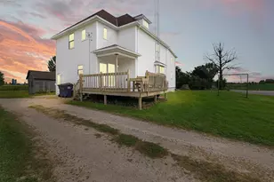 N6111 Hillcrest Rd, Fond du Lac, WI 54937 - Photo 1