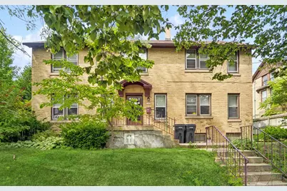 1040 S 19th Street, Manitowoc, WI 54220 - Photo 1