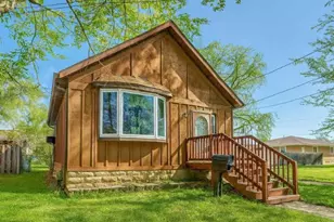 974 Christiana St, Green Bay, WI 54303 - Photo 1