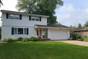 508 Simonet St, Green Bay, WI 54301 - Photo 1