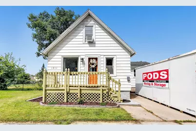 1011 Shea Avenue, Green Bay, WI 54303 - Photo 1