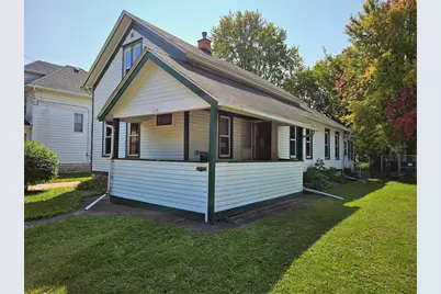 1213 School Avenue, Oshkosh, WI 54901 - Photo 1