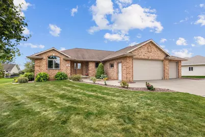 192 Whimbrel Court, Pulaski, WI 54162 - Photo 1