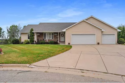 575 E Conservancy Court, Green Bay, WI 54311 - Photo 1