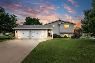 2409 21st St, Menominee, MI 49858 - Photo 1