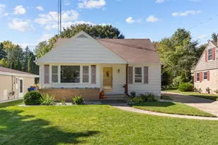 369 Lopas St, Menasha, WI 54952 - Photo 1