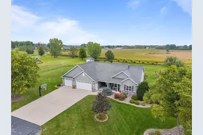 8042 Coleman, Neenah, WI 54956 - Photo 1