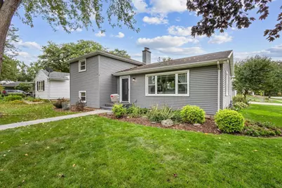 649 Stevens Street, Neenah, WI 54956 - Photo 1