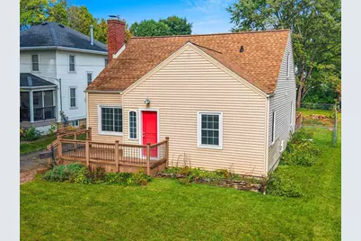 1121 Garland Street, Green Bay, WI 54301 - Photo 1