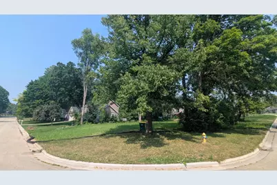 2610 Sumac Place, Green Bay, WI 54313 - Photo 1