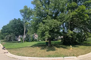 2610 Sumac Pl, Green Bay, WI 54313 - Photo 1