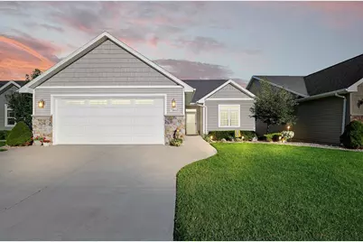 1860 N Margaret Street, Appleton, WI 54913 - Photo 1