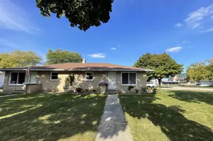 1060 April Ln, Green Bay, WI 54304 - Photo 1