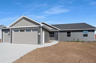 712 Bessy Ln, Chilton, WI 53014 - Photo 1