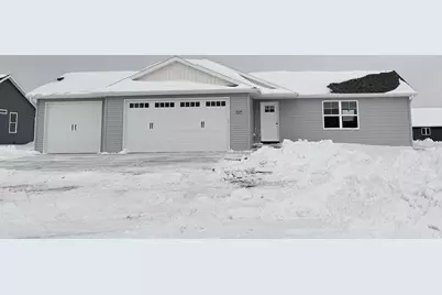 2034 Red Fox Lane, Kaukauna, WI 54130 - Photo 1