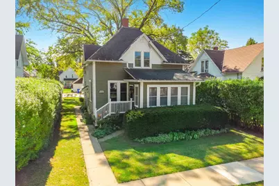 1119 W Lawrence Street, Appleton, WI 54914 - Photo 1