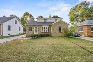 154 Reimer St, Green Bay, WI 54302 - Photo 1