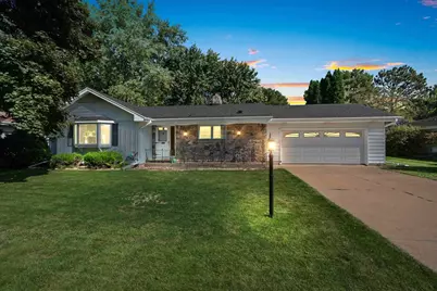 1712 S Seminole Road, Appleton, WI 54914 - Photo 1