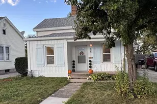 438 5th Ave, Oshkosh, WI 54902 - Photo 1