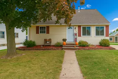 339 S Pine Street, Kimberly, WI 54136 - Photo 1