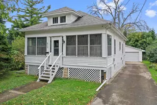 412 13th Ave, Green Bay, WI 54303 - Photo 1