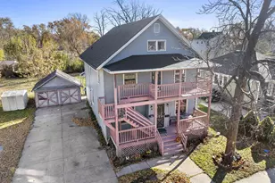 329 S Clay St, Green Bay, WI 54301 - Photo 1