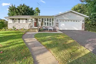 1024 W Lincoln St, Waupun, WI 53963 - Photo 1