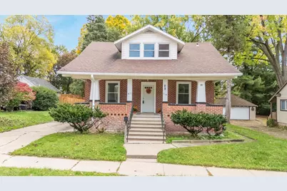 88 N Clinton Avenue, Clintonville, WI 54929 - Photo 1