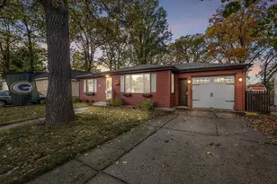 1502 12th Ave, Green Bay, WI 54304 - Photo 1