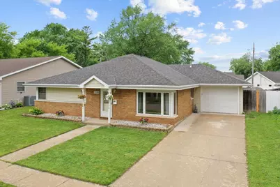 1056 St Paul Street, Green Bay, WI 54304 - Photo 1