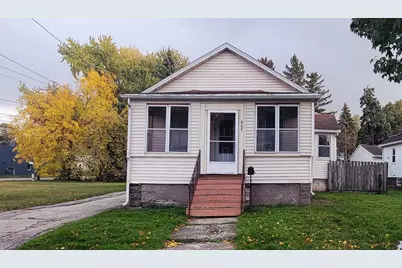 605 S Greenwood Avenue, Green Bay, WI 54303 - Photo 1