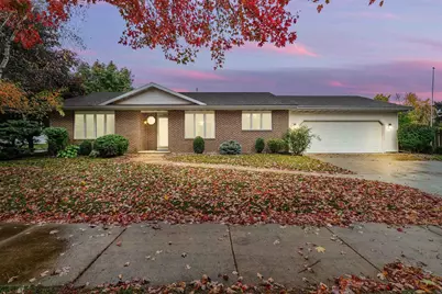 2490 Newport Court, Oshkosh, WI 54904 - Photo 1