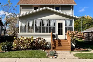 34 S Bell St, Fond du Lac, WI 54935 - Photo 1