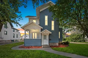 521 Algoma Blvd, Oshkosh, WI 54901 - Photo 1