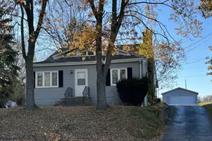 259 N Danz Ave, Green Bay, WI 54302 - Photo 1