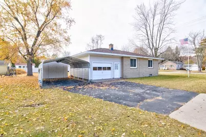 200 S Wood Avenue, Peshtigo, WI 54157 - Photo 1