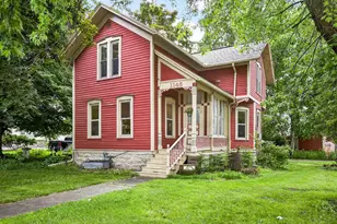 1145 Elmwood Ave, Oshkosh, WI 54901 - Photo 1