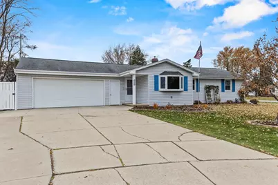 2120 E River Drive, Green Bay, WI 54301 - Photo 1
