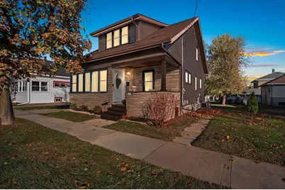 318 Vandenbroek Street, Little Chute, WI 54140 - Photo 1
