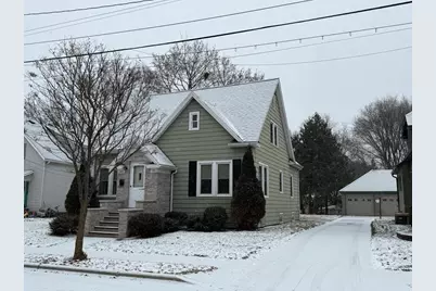 124 E Randall Street, Shawano, WI 54166 - Photo 1